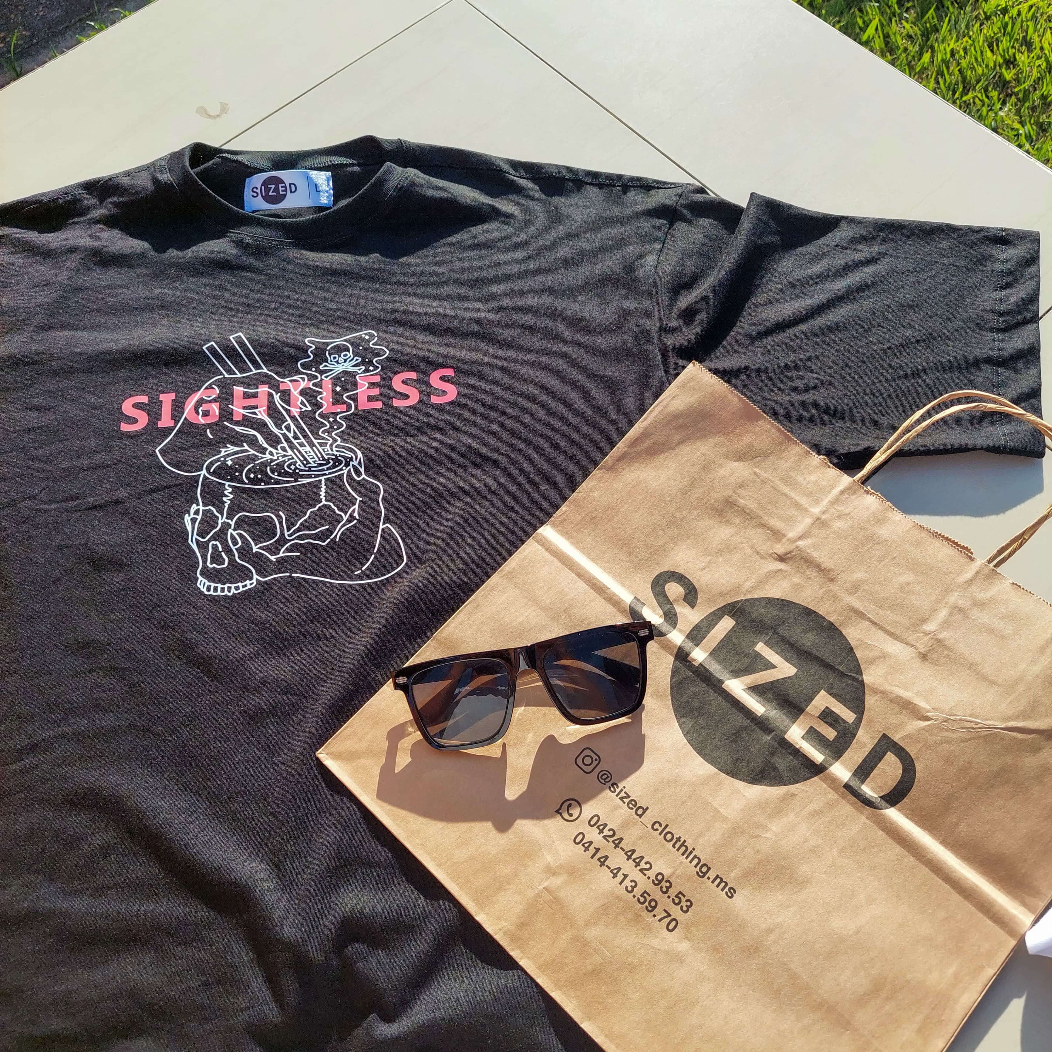 franela oversize sized sightless